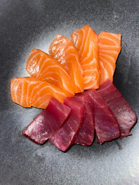 Salmon & tuna sashimi(10Pieces)